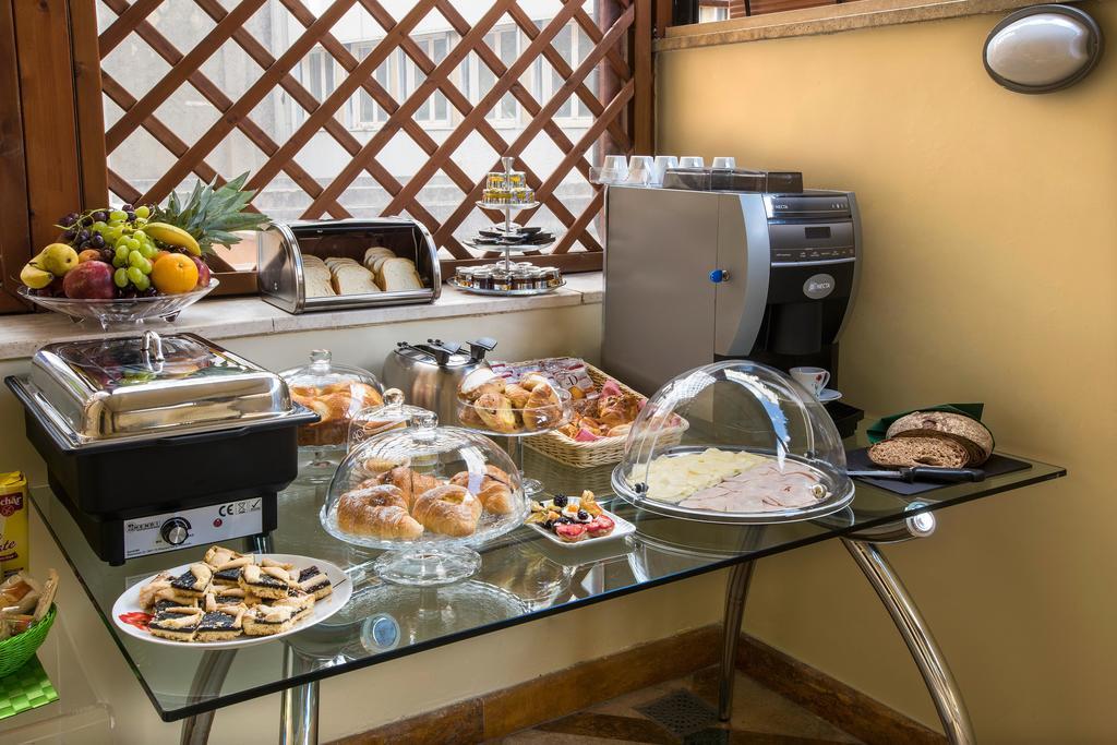 I Giardini Del Quirinale Bed & Breakfast Рим Екстериор снимка