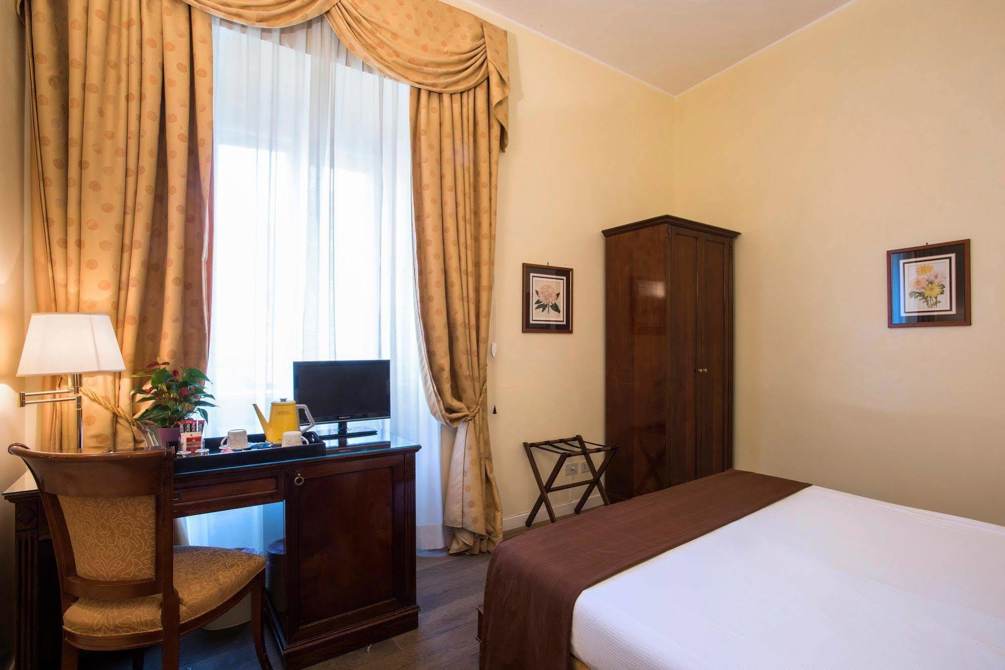 I Giardini Del Quirinale Bed & Breakfast Рим Екстериор снимка