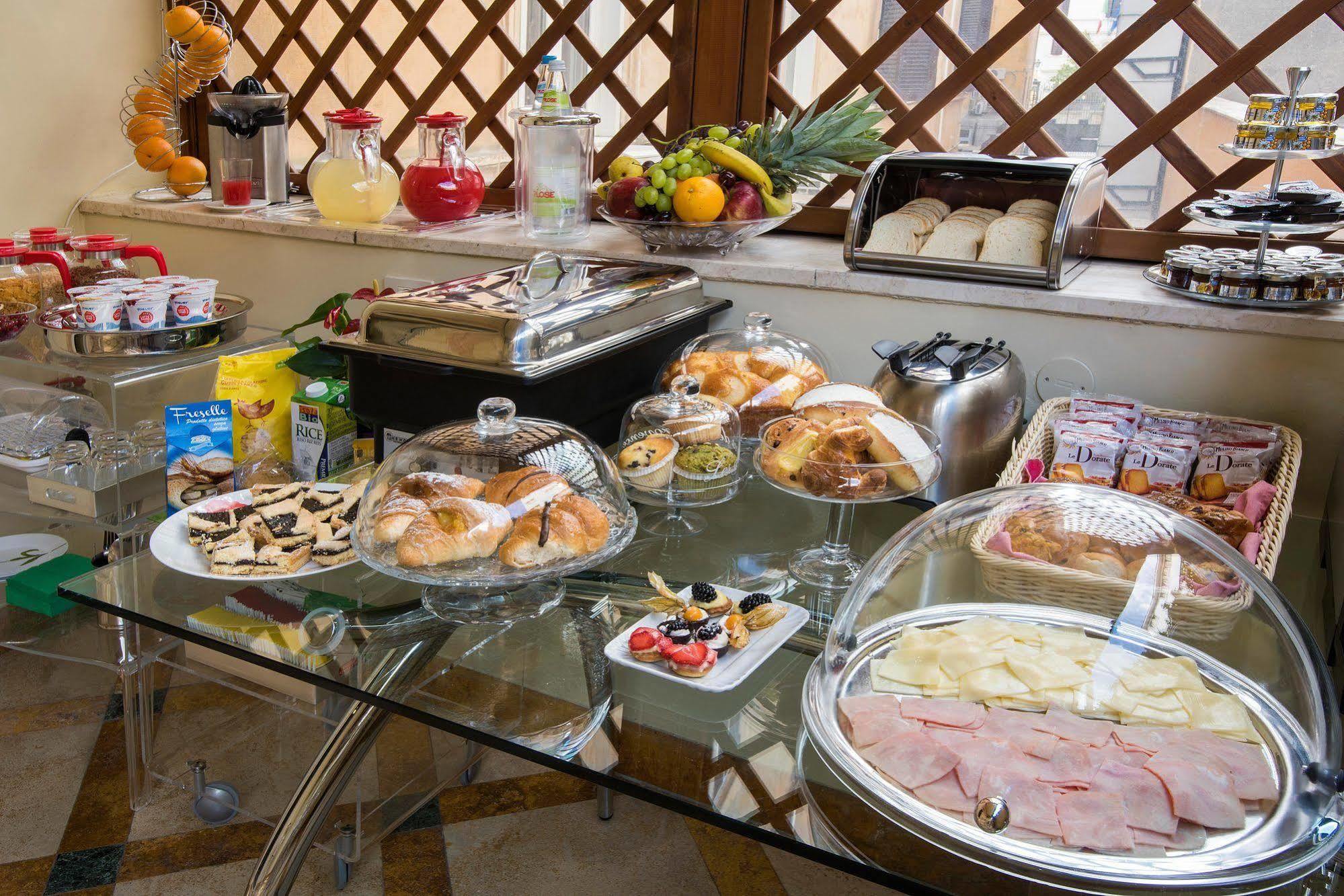 I Giardini Del Quirinale Bed & Breakfast Рим Екстериор снимка