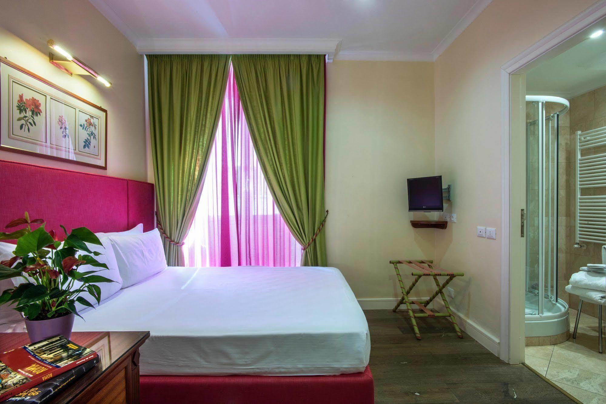 I Giardini Del Quirinale Bed & Breakfast Рим Екстериор снимка